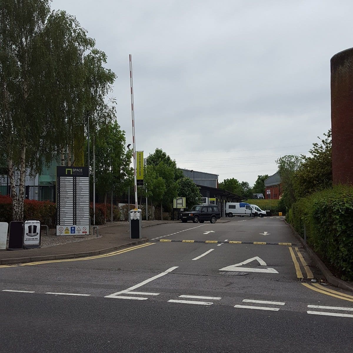 Entrance to Space Business Centre